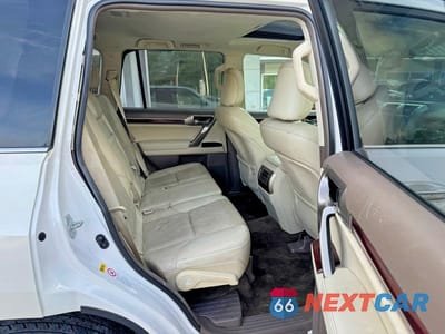 Zdjęcie 6 z 12 samochodu: 2010 LEXUS GX 460 VIN:JTJBM7FX6A5005845 - miniatura