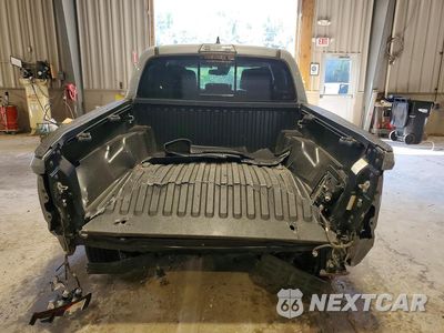 Zdjęcie 6 z 13 samochodu: 2019 TOYOTA TACOMA TRD OFF-ROAD VIN:3TMCZ5AN2KM208052 - miniatura