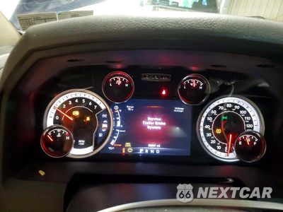 Zdjęcie 9 z 13 samochodu: 2017 RAM 1500 SLT VIN:3C6RR7LT3HG511387 - miniatura