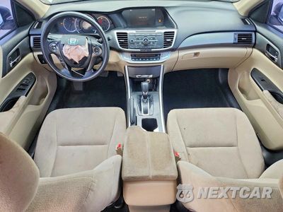 Zdjęcie 8 z 12 samochodu: 2013 HONDA ACCORD LX VIN:1HGCR2F34DA256241 - miniatura