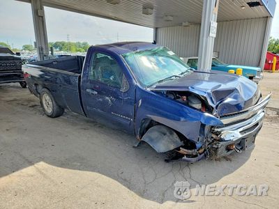 Czwarte zdjęcie samochodu z boku: 2009 CHEVROLET SILVERADO K1500 LT VIN:1GCEK24069Z226428 - miniatura