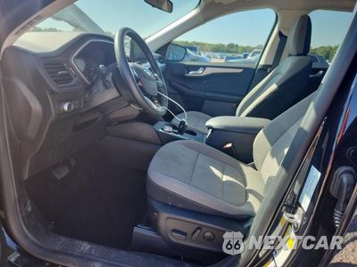 Zdjęcie 7 z 13 samochodu: 2021 FORD ESCAPE SE VIN:1FMCU9G62MUB30629 - miniatura