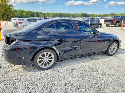Trzecie zdjęcie samochodu z tyłu: 2016 BMW 320 I VIN:WBA8E1G57GNT33737 - miniatura
