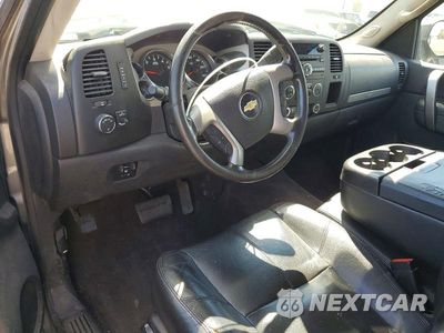 Zdjęcie 8 z 12 samochodu: 2013 CHEVROLET SILVERADO K1500 LT VIN:1GCRKSE0XDZ221743 - miniatura