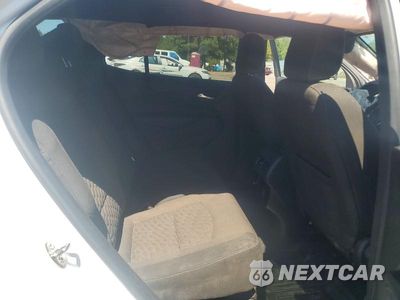 Zdjęcie 10 z 12 samochodu: 2019 CHEVROLET EQUINOX LT VIN:3GNAXKEV0KL262646 - miniatura