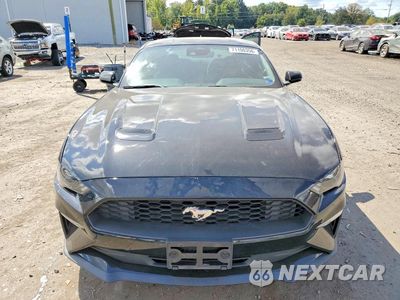 Piąte zdjęcie samochodu w środku: 2022 FORD MUSTANG VIN:1FA6P8TH9N5144958 - miniatura