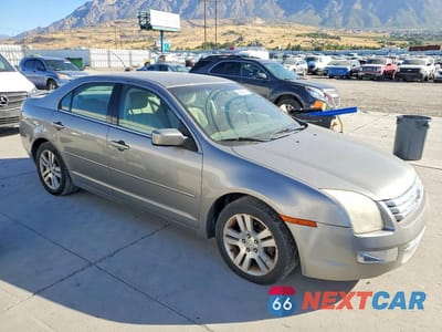 Czwarte zdjęcie samochodu z boku: 2008 FORD FUSION SEL VIN:3FAHP08138R202795 - miniatura