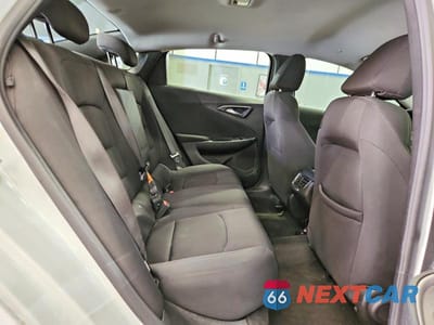 Zdjęcie 10 z 12 samochodu: 2023 CHEVROLET MALIBU LT VIN:1G1ZD5STXPF134210 - miniatura