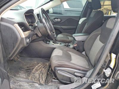 Zdjęcie 7 z 13 samochodu: 2017 JEEP CHEROKEE SPORT VIN:1C4PJMAS4HW557165 - miniatura