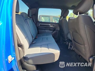 Zdjęcie 10 z 12 samochodu: 2023 RAM 1500 BIG HORN/LONE STAR VIN:1C6RRFFG2PN647959 - miniatura