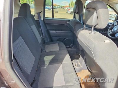 Zdjęcie 11 z 13 samochodu: 2015 JEEP COMPASS SPORT VIN:1C4NJDBB4FD152065 - miniatura