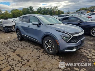 Czwarte zdjęcie samochodu z boku: 2025 KIA SPORTAGE EX VIN:5XYK3CDF0SG243059 - miniatura