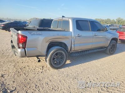Trzecie zdjęcie samochodu z tyłu: 2019 TOYOTA TACOMA SR VIN:5TFAX5GN6KX159243 - miniatura