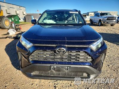Piąte zdjęcie samochodu w środku: 2025 TOYOTA RAV4 XLE VIN:2T3P1RFV3SW495764 - miniatura