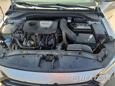 Zdjęcie 11 z 12 samochodu: 2018 HYUNDAI ELANTRA SPORT VIN:KMHD04LB6JU545826 - miniatura