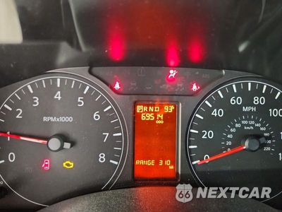 Zdjęcie 9 z 13 samochodu: 2019 NISSAN NV 3500 HD SL VIN:5BZAF0AA9KN850189 - miniatura