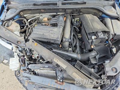 Zdjęcie 11 z 12 samochodu: 2017 VOLKSWAGEN JETTA S VIN:3VW2B7AJ5HM412858 - miniatura