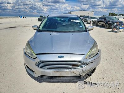Piąte zdjęcie samochodu w środku: 2016 FORD FOCUS TITANIUM VIN:1FADP3J2XGL360518 - miniatura