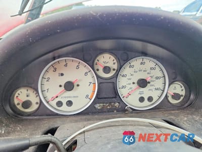 Zdjęcie 9 z 12 samochodu: 2005 MAZDA MX-5 MIATA BASE VIN:JM1NB353150414335 - miniatura