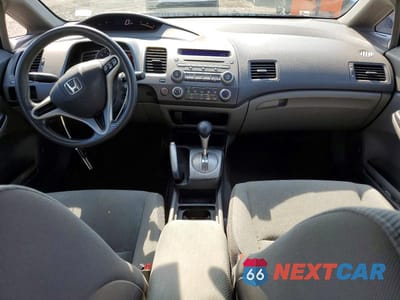 Zdjęcie 8 z 12 samochodu: 2011 HONDA CIVIC LX VIN:19XFA1F56BE004581 - miniatura