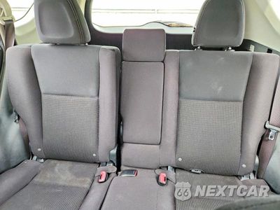 Zdjęcie 10 z 13 samochodu: 2014 TOYOTA RAV4 XLE VIN:JTMRFREV4EJ012409 - miniatura