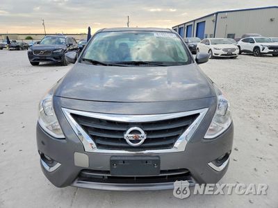 Piąte zdjęcie samochodu w środku: 2019 NISSAN VERSA SV VIN:3N1CN7AP2KL822391 - miniatura