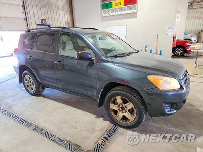 Czwarte zdjęcie samochodu z boku: 2009 TOYOTA RAV4 BASE VIN:JTMBF33VX9D005549 - miniatura