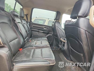 Zdjęcie 10 z 12 samochodu: 2020 RAM 1500 LARAMIE VIN:1C6SRFJT4LN157572 - miniatura