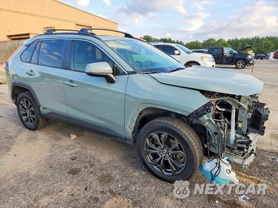 Czwarte zdjęcie samochodu z boku: 2022 TOYOTA RAV4 XLE PREMIUM VIN:JTMB6RFV6ND065210 - miniatura