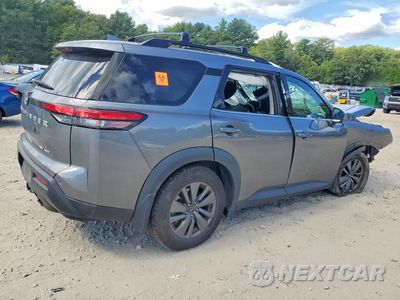 Trzecie zdjęcie samochodu z tyłu: 2024 NISSAN PATHFINDER ROCK CREEK VIN:5N1DR3BD1RC271486 - miniatura