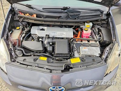 Zdjęcie 11 z 12 samochodu: 2010 TOYOTA PRIUS II VIN:JTDKN3DU2A0128198 - miniatura