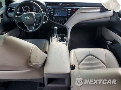 Zdjęcie 8 z 12 samochodu: 2018 TOYOTA CAMRY SE VIN:4T1B11HK6JU023161 - miniatura