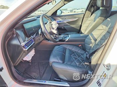 Zdjęcie 7 z 12 samochodu: 2025 BMW 740 XI VIN:WBA33EH05SCU74076 - miniatura