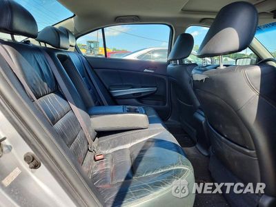 Zdjęcie 10 z 12 samochodu: 2008 HONDA ACCORD EXL VIN:1HGCP36888A034184 - miniatura