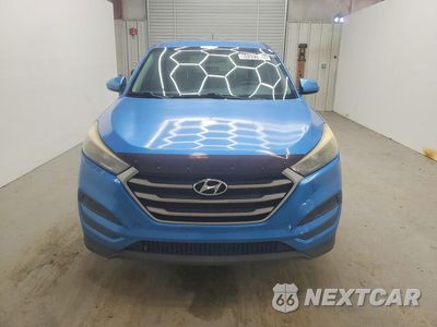 Piąte zdjęcie samochodu w środku: 2017 HYUNDAI TUCSON SE VIN:KM8J23A46HU545850 - miniatura
