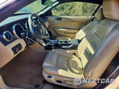 Zdjęcie 7 z 12 samochodu: 2006 FORD MUSTANG VIN:1ZVFT84N365185143 - miniatura