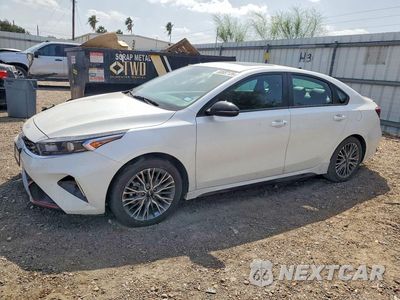 2024 KIA FORTE GT LINE 3KPF54AD9RE720146 - główne zdjęcie licytacji z USA - miniatura