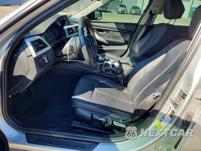 Zdjęcie 7 z 12 samochodu: 2013 BMW 320 I VIN:WBA3B1C53DF461598 - miniatura