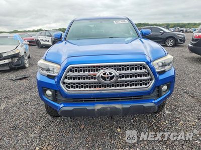 Piąte zdjęcie samochodu w środku: 2016 TOYOTA TACOMA TRD OFF-ROAD VIN:3TMCZ5AN6GM027141 - miniatura