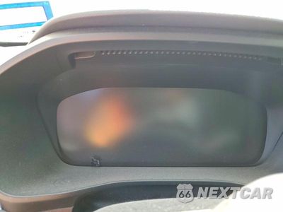 Zdjęcie 9 z 14 samochodu: 2021 VOLVO XC40 T4 MOMENTUM VIN:YV4AC2HKXM2421034 - miniatura