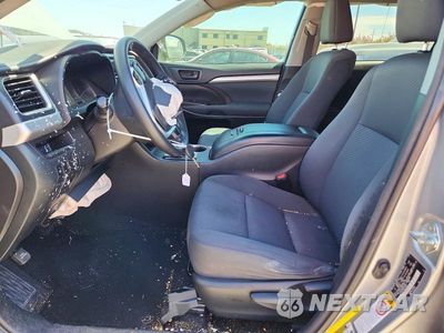 Zdjęcie 7 z 14 samochodu: 2016 TOYOTA HIGHLANDER LE VIN:5TDZKRFH6GS138331 - miniatura
