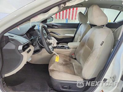 Zdjęcie 7 z 13 samochodu: 2019 NISSAN ALTIMA S VIN:1N4BL4BV2KC243123 - miniatura