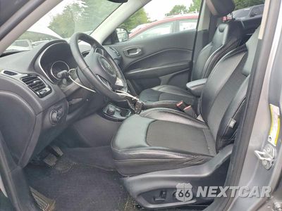 Zdjęcie 7 z 12 samochodu: 2019 JEEP COMPASS LATITUDE VIN:3C4NJDBB9KT593064 - miniatura