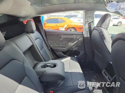 Zdjęcie 11 z 13 samochodu: 2026 TESLA MODEL Y VIN:7SAYGDEE7TA438238 - miniatura