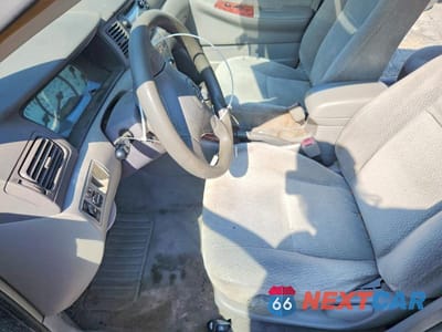 Zdjęcie 7 z 12 samochodu: 2004 TOYOTA COROLLA LE VIN:2T1BR38E54C214316 - miniatura