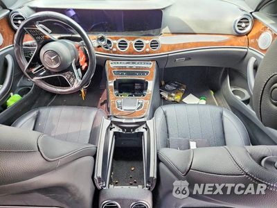 Zdjęcie 8 z 12 samochodu: 2021 MERCEDES-BENZ E 350 4MATIC VIN:W1KZF8EBXMA892181 - miniatura