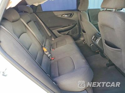Zdjęcie 10 z 13 samochodu: 2020 CHEVROLET MALIBU LT VIN:1G1ZD5ST1LF090107 - miniatura