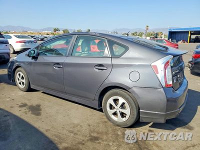 Drugie zdjęcie samochodu z przodu: 2013 TOYOTA PRIUS THREE VIN:JTDKN3DU6D1645714 - miniatura