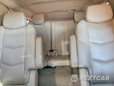 Zdjęcie 10 z 13 samochodu: 2019 CADILLAC ESCALADE ESV VIN:1GYS3GKJ8KR171358 - miniatura