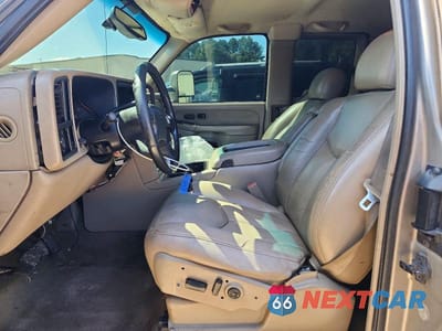 Zdjęcie 7 z 12 samochodu: 2003 CHEVROLET SILVERADO K2500 HEAVY DUTY VIN:1GCHK29173E192500 - miniatura